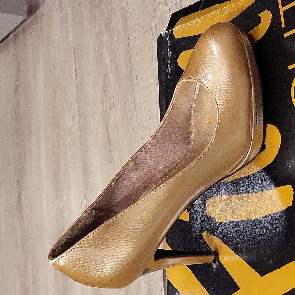 Gold heels